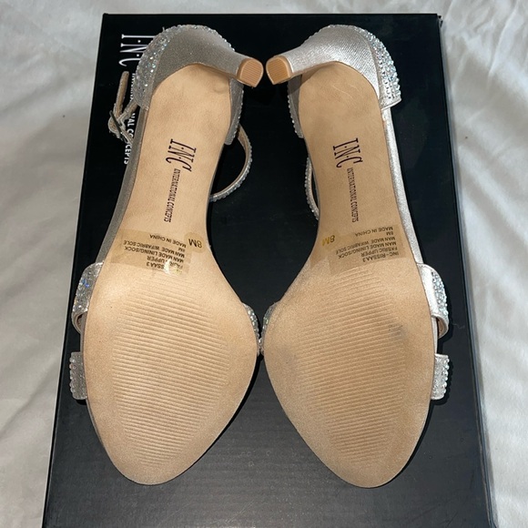 INC Rainor Butterfly T-Strap Evening Sandals - Picture 5 of 8